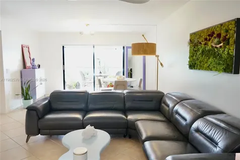 100 SW 130th Terrace Pembroke Pines FL 33027