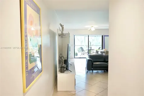 100 SW 130th Terrace Pembroke Pines FL 33027