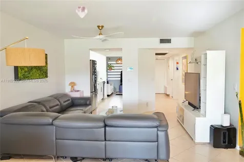 100 SW 130th Terrace Pembroke Pines FL 33027