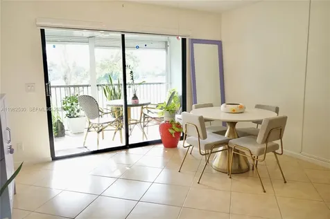 100 SW 130th Terrace Pembroke Pines FL 33027