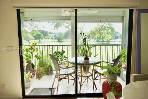 100 SW 130th Terrace Pembroke Pines FL 33027