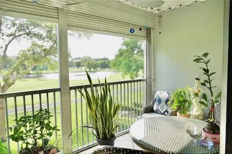 100 SW 130th Terrace Pembroke Pines FL 33027