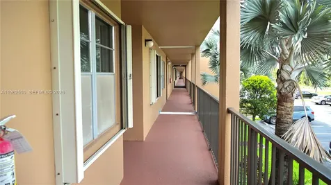 100 SW 130th Terrace Pembroke Pines FL 33027