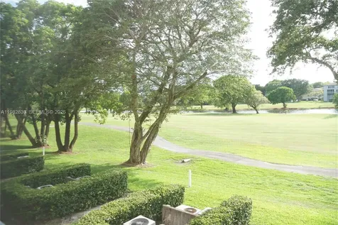 100 SW 130th Terrace Pembroke Pines FL 33027