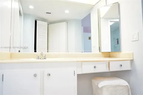 100 SW 130th Terrace Pembroke Pines FL 33027