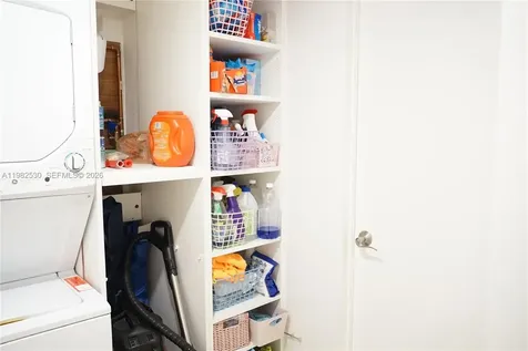 100 SW 130th Terrace Pembroke Pines FL 33027