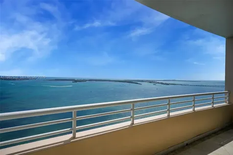 808 Brickell Key Drive Miami FL 33131