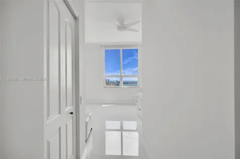 808 Brickell Key Drive Miami FL 33131