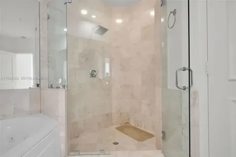 808 Brickell Key Drive Miami FL 33131