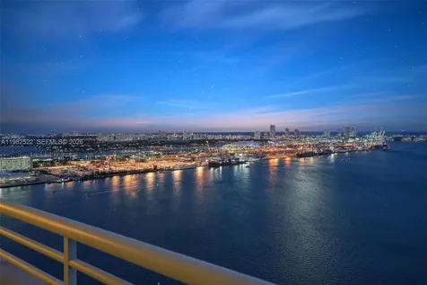 808 Brickell Key Drive Miami FL 33131