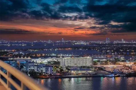 808 Brickell Key Drive Miami FL 33131
