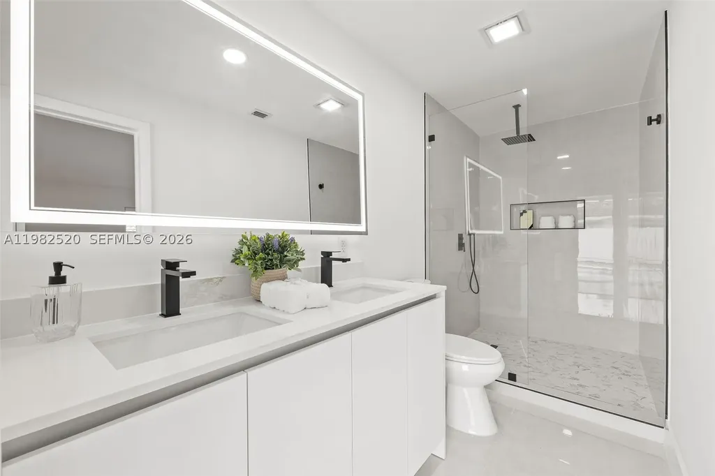 437 NW 13th Drive Boca Raton FL 33486