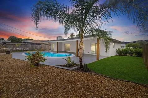 437 NW 13th Drive Boca Raton FL 33486