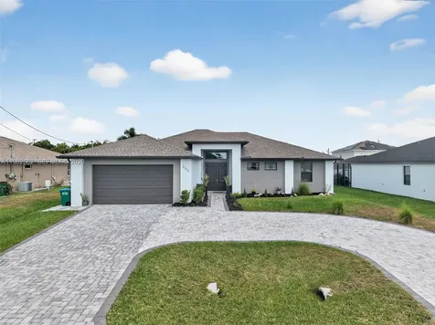 2205 SW 13th Street Cape Coral FL 33991
