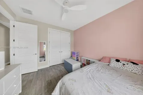 2205 SW 13th Street Cape Coral FL 33991