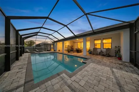 2205 SW 13th Street Cape Coral FL 33991