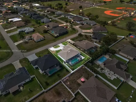 2205 SW 13th Street Cape Coral FL 33991