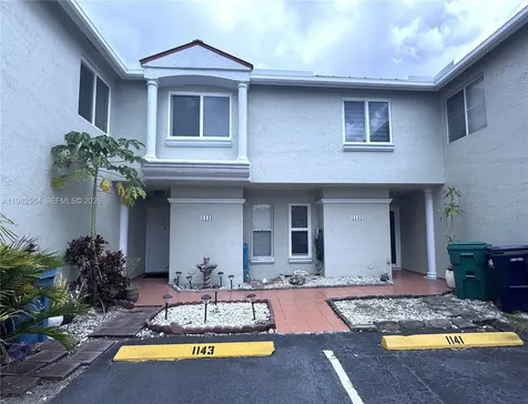 1143 NW 123rd Court Miami FL 33182