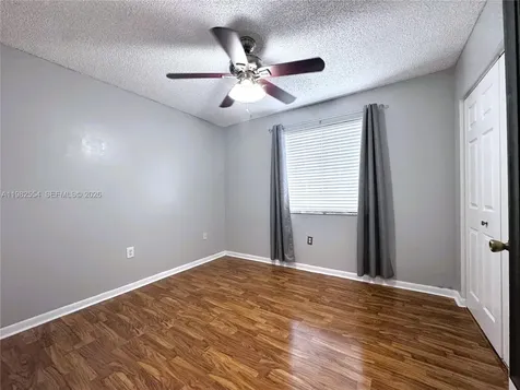 1143 NW 123rd Court Miami FL 33182