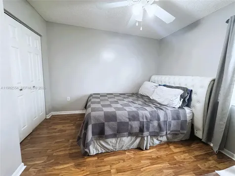 1143 NW 123rd Court Miami FL 33182