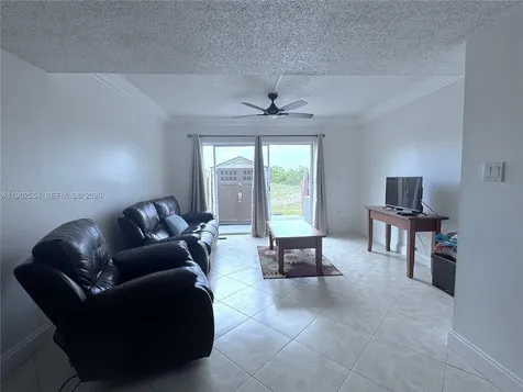 1143 NW 123rd Court Miami FL 33182