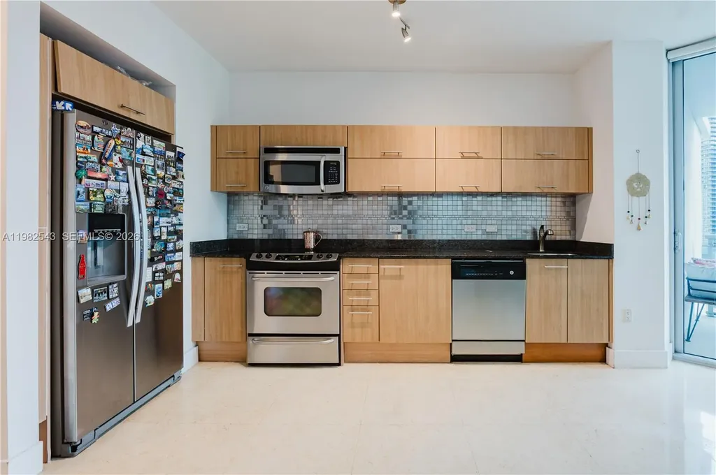 350 S Miami Avenue Miami FL 33130