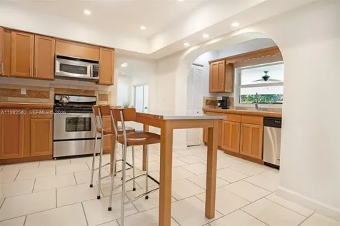 100 SW 26th Road Miami FL 33129