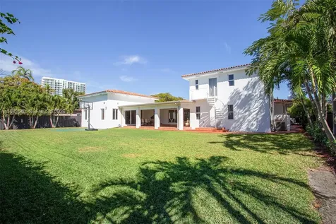 100 SW 26th Road Miami FL 33129