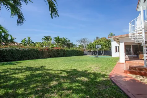 100 SW 26th Road Miami FL 33129