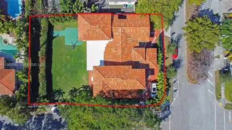 100 SW 26th Road Miami FL 33129