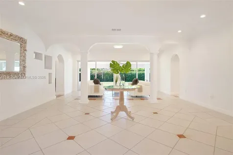 100 SW 26th Road Miami FL 33129