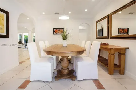 100 SW 26th Road Miami FL 33129