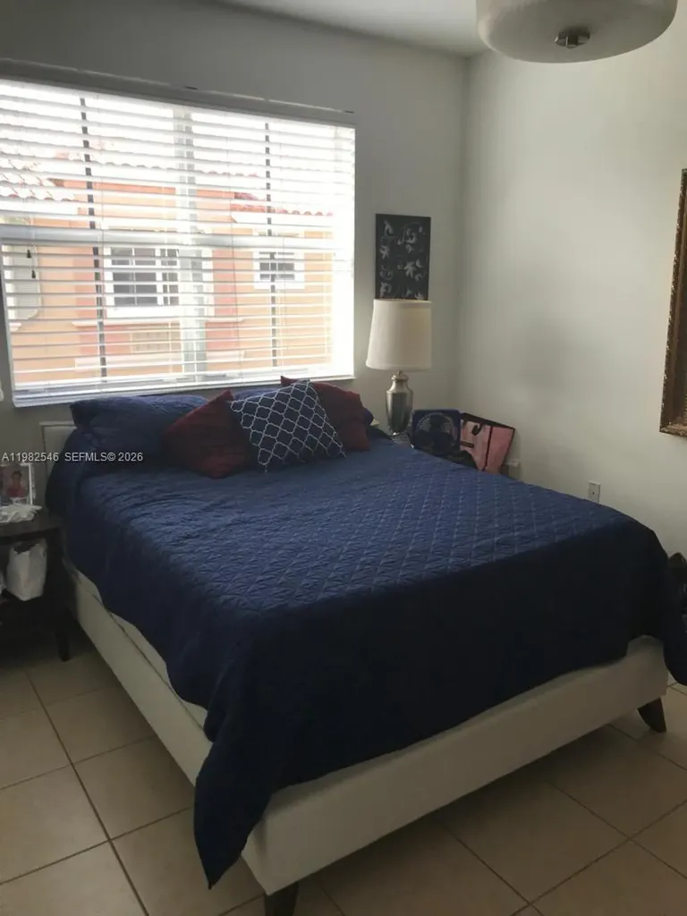 2142 Siena Way Hollywood FL 33021