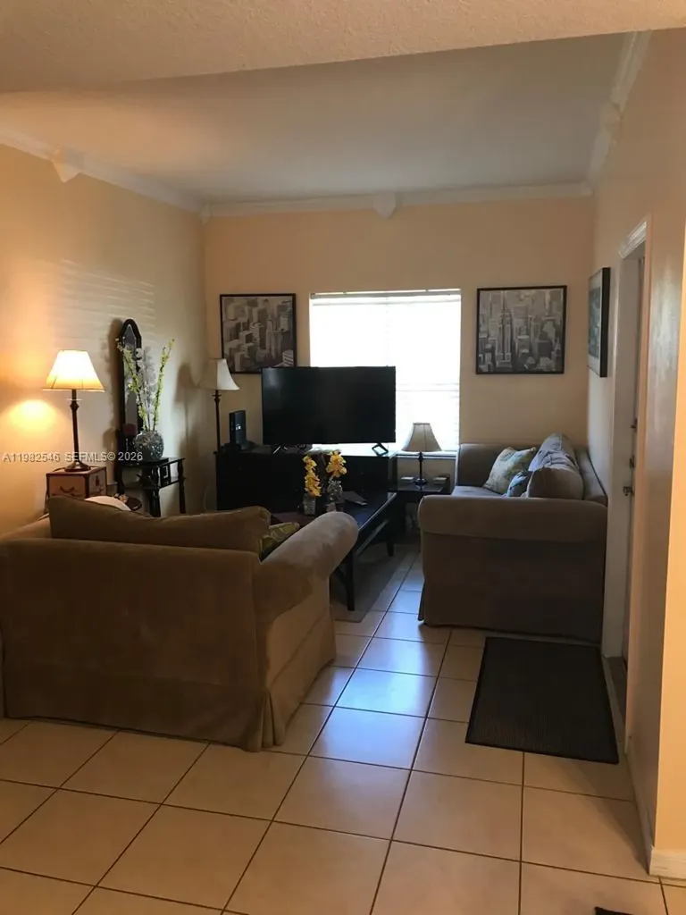 2142 Siena Way Hollywood FL 33021