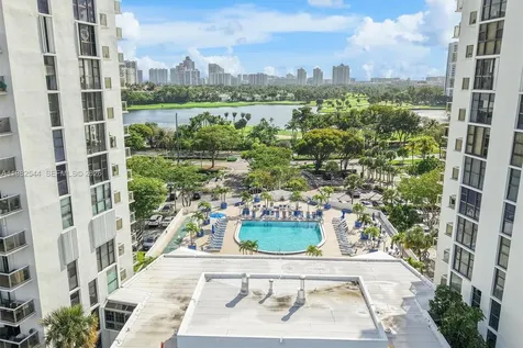 3731 N Country Club Drive Aventura FL 33180