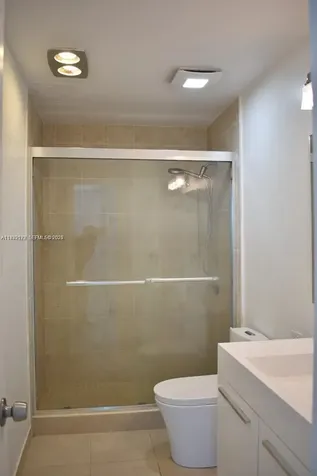 8024 Tatum Waterway Drive Miami Beach FL 33141
