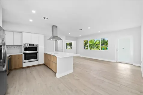 8560 SW 126th Terrace Miami FL 33156