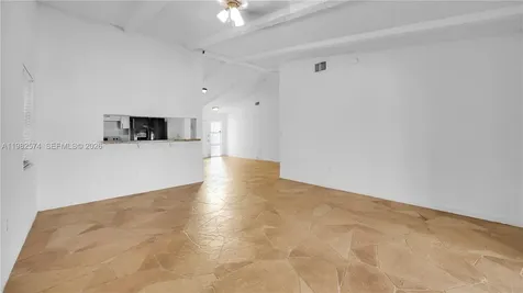 10583 La Placida Drive Coral Springs FL 33065