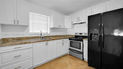 10583 La Placida Drive Coral Springs FL 33065