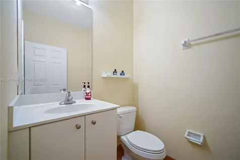 10242 NW 7th Street Miami FL 33172