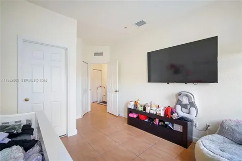 10242 NW 7th Street Miami FL 33172