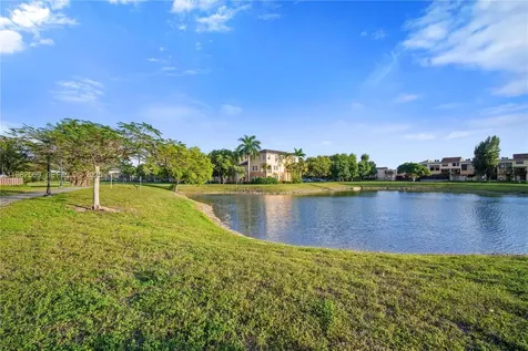 10242 NW 7th Street Miami FL 33172