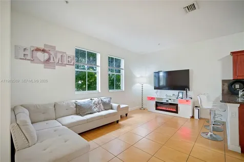 10242 NW 7th Street Miami FL 33172