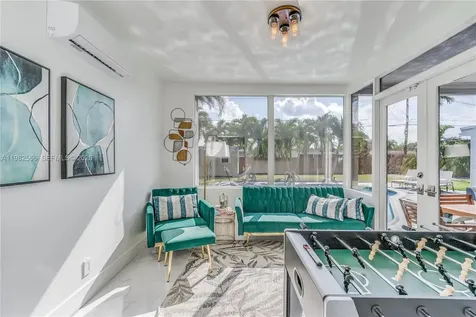 4212 Van Buren Street Hollywood FL 33021