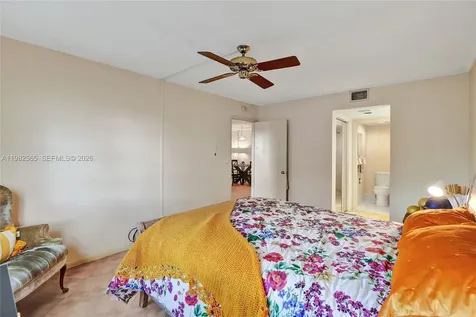 1110 SW 125th Avenue Pembroke Pines FL 33027