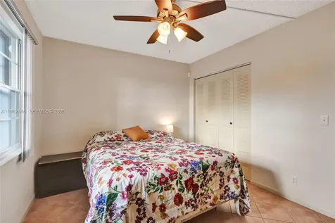 1110 SW 125th Avenue Pembroke Pines FL 33027