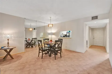 1110 SW 125th Avenue Pembroke Pines FL 33027
