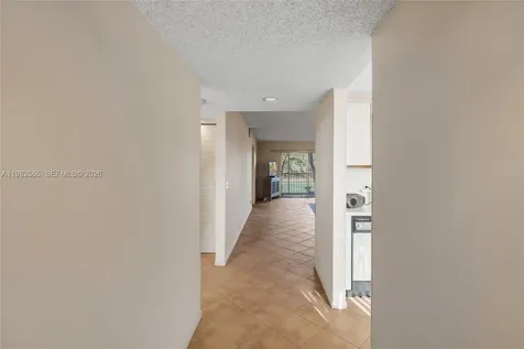 1110 SW 125th Avenue Pembroke Pines FL 33027