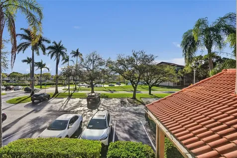 1110 SW 125th Avenue Pembroke Pines FL 33027