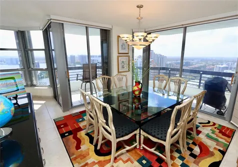 3500 Mystic Pointe Drive Aventura FL 33180